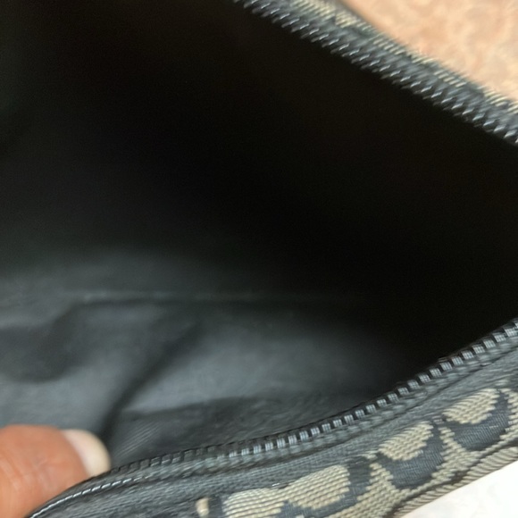 Coach Wristlet - Picture 8 of 12